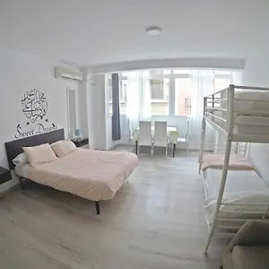 Mesonhomes Center - & Work Apartment
